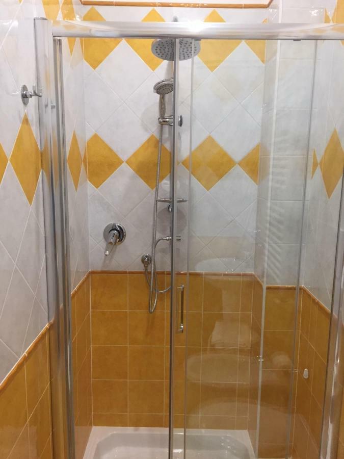Albergo Oasi Napoli Bagian luar foto